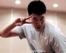 NBA季后赛倒计时；北京首钢赛前伤情更新；细节引发关注；震撼外界；球探报告显示潜力