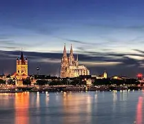 金年会官方网站-德国杯转会期再迎强敌，罗马状态回暖，主帅态度：管理层满意，轮换策略成焦点