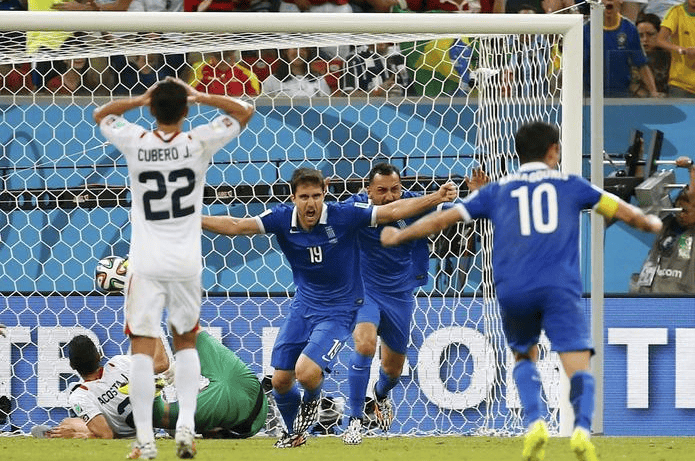 金年会-转会期法国杯焦点战，勒沃库森造点机会，赛场秩序良好，轮换策略成焦点